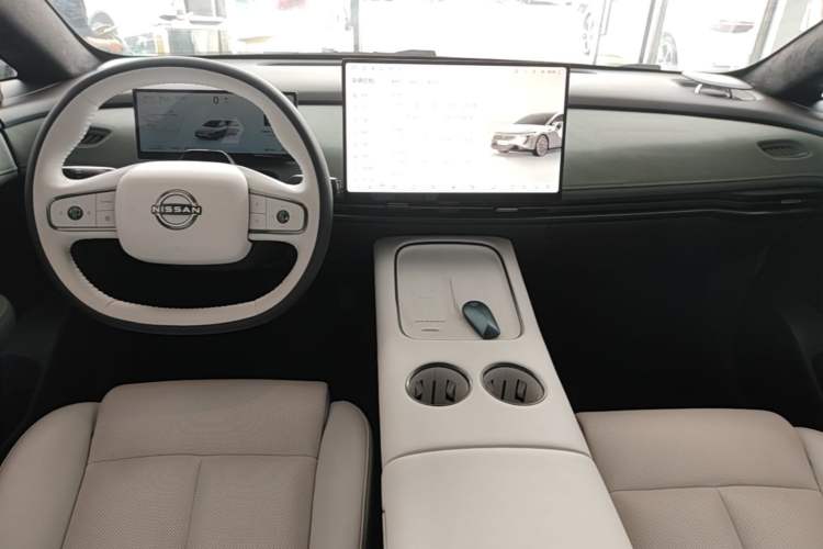 Used Nissan N7 2025 510 Max Audio And AC Panel