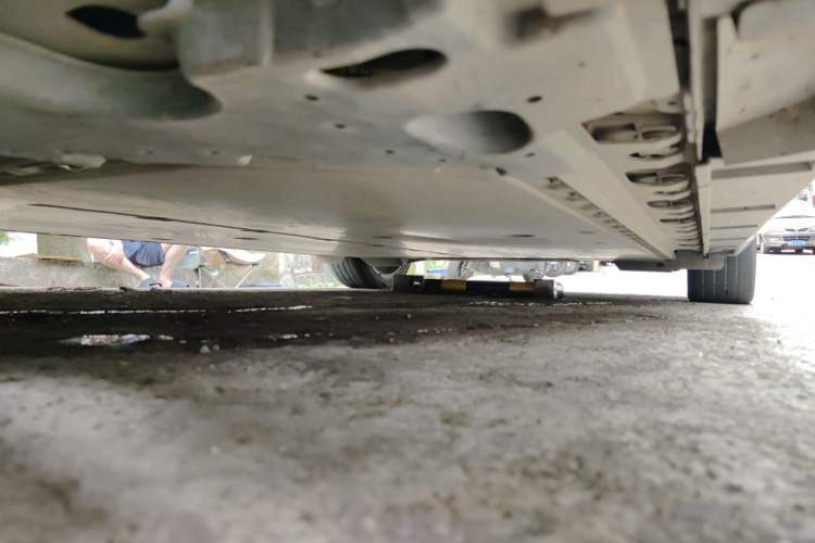 Used Nissan N7 2025 625 Max Chassis Front Left