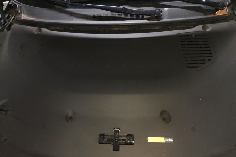 Used Nissan N7 2025 625 Max Engine Bay