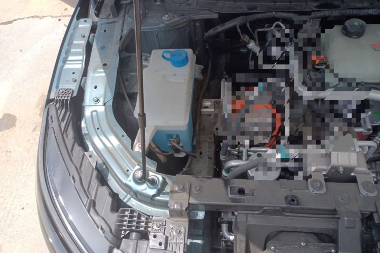 Used Nissan N7 2025 510 Max Engine Bay Right