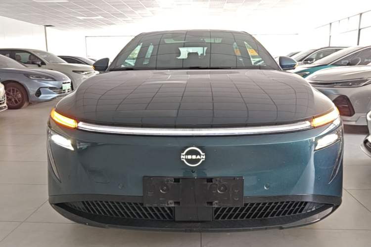 Used Nissan N7 2025 510 Max Front