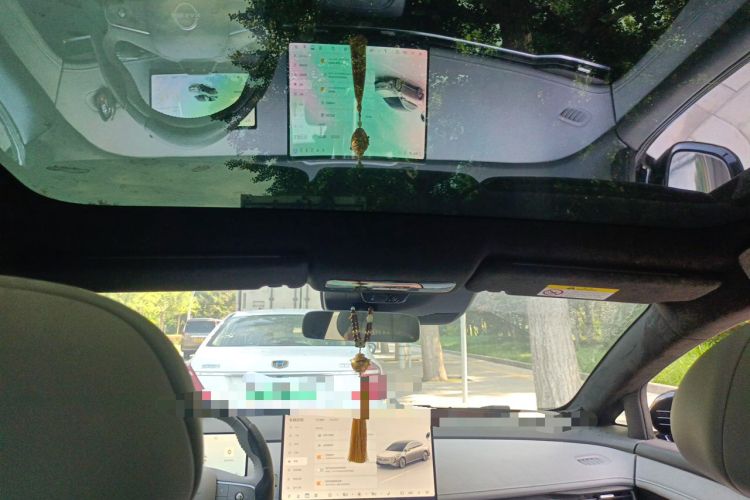 Used Nissan N7 2025 625 Pro Headliner