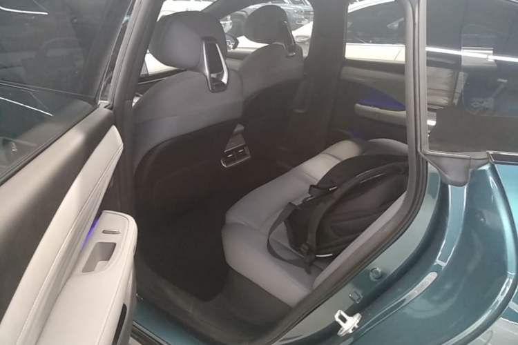 Used Nissan N7 2025 510 Max Left Rear Seat