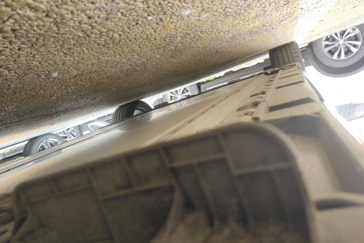 Used Nissan N7 2025 625 Max Left Side Sill