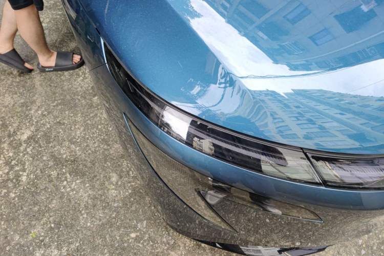 Used Nissan N7 2025 625 Max Right Front Headlight