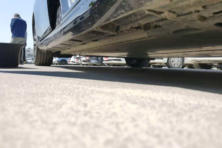 Used Nissan N7 2025 625 Max Right Side Sill