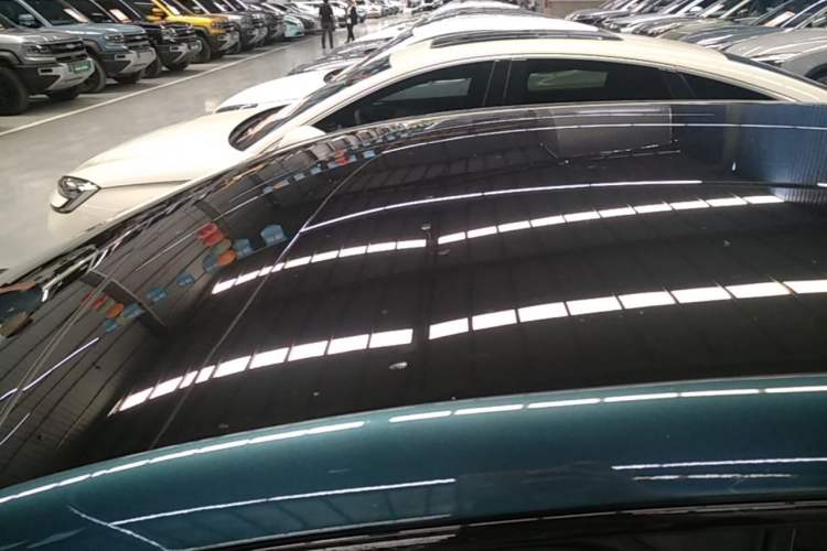 Used Nissan N7 2025 510 Max Roof