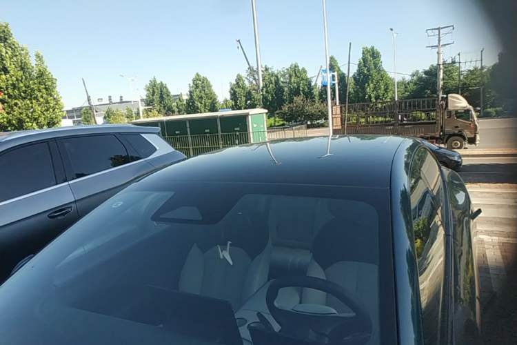 Used Nissan N7 2025 625 Max Roof
