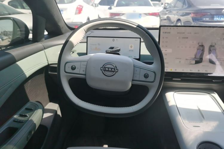 Used Nissan N7 2025 625 Max Steering Wheel