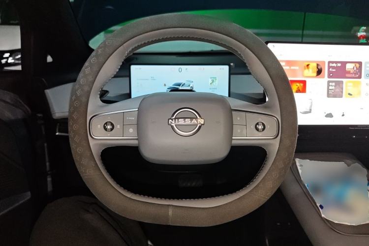 Used Nissan N7 2025 625 Max Steering Wheel