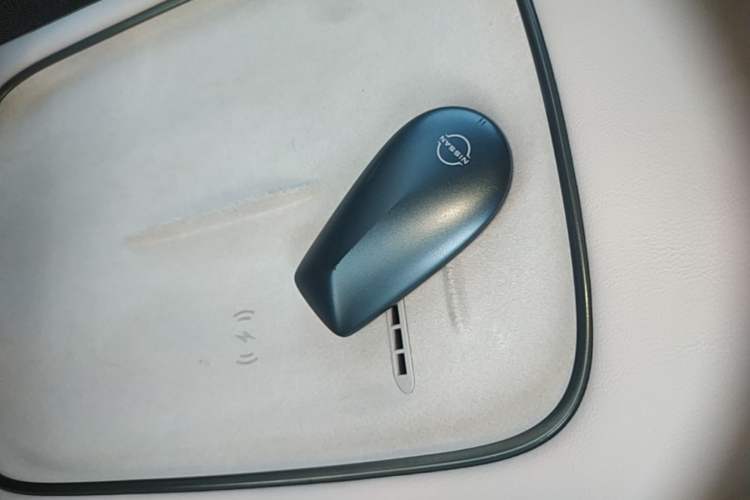 Used Nissan N7 2025 625 Max Vehicle Key