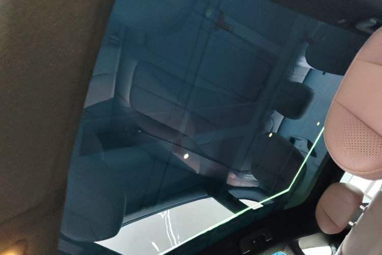 Used Nissan N7 2025 510 Pro Headliner