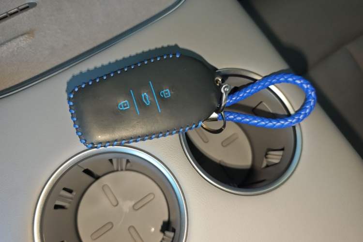 Used Nissan N7 2025 625 Max Interior 1