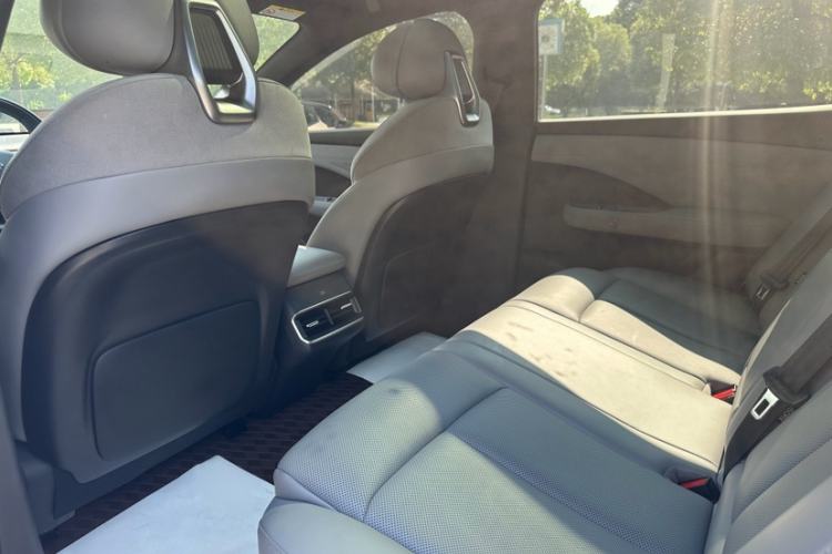 Used Nissan N7 2025 510 Pro Interior 2