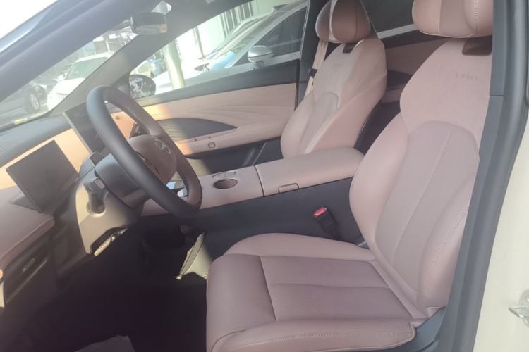 Used Nissan N7 2025 510 Max Left Front Seat