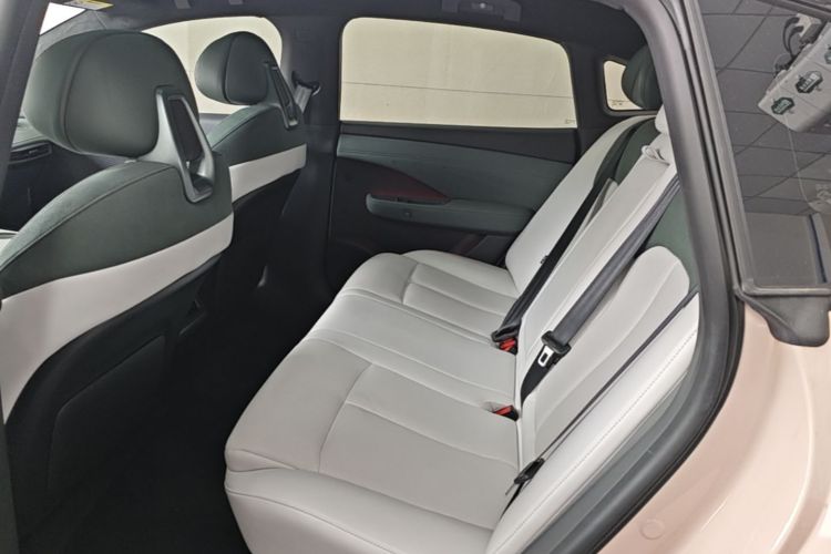 Used Nissan N7 2025 625 Max Left Rear Seat