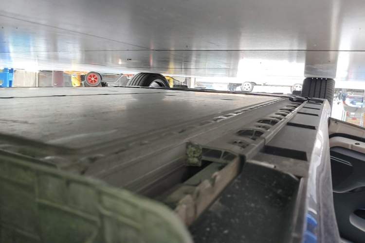 Used Nissan N7 2025 625 Max Left Side Sill