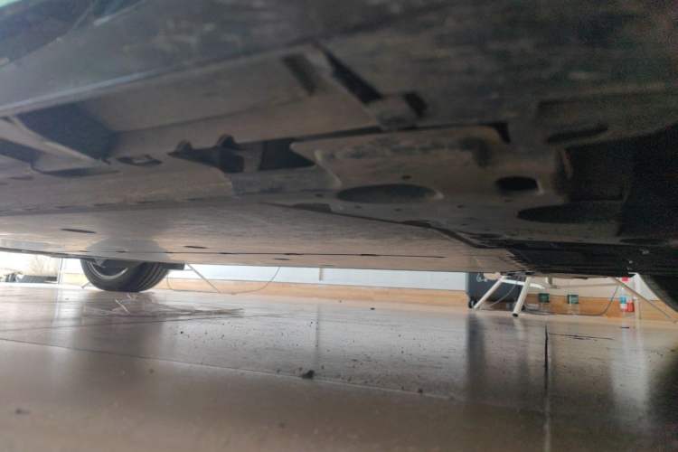 Used Nissan N7 2025 510 Max Chassis Front Right