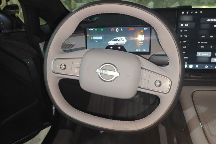 Used Nissan N7 2025 625 Max Steering Wheel