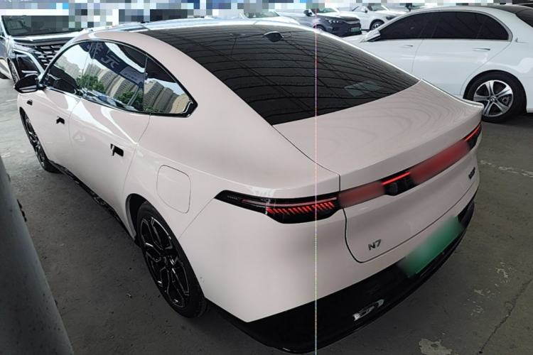 Used Nissan N7 2025 625 Max Rear Left 45 Deg