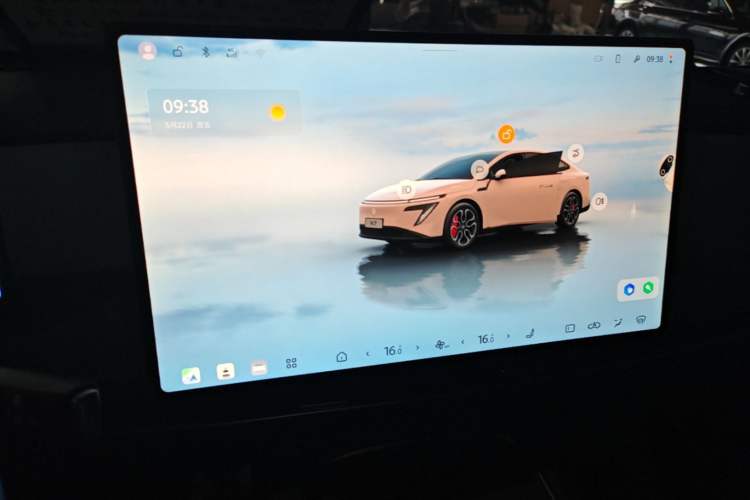 Used Nissan N7 2025 625 Max Audio And AC Panel