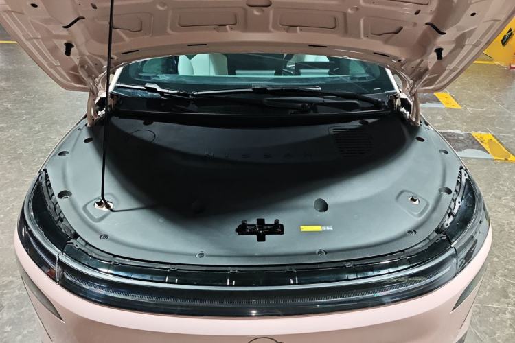 Used Nissan N7 2025 510 Pro Engine Bay