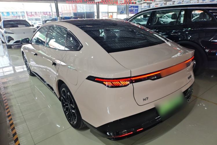 Used Nissan N7 2025 625 Max Exterior 2