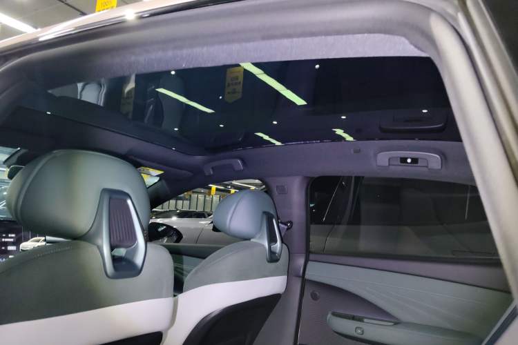 Used Nissan N7 2025 510 Pro Headliner