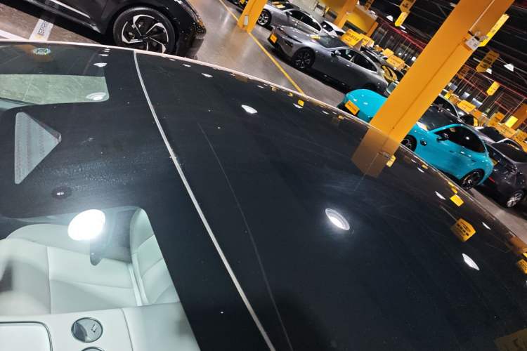 Used Nissan N7 2025 510 Pro Roof