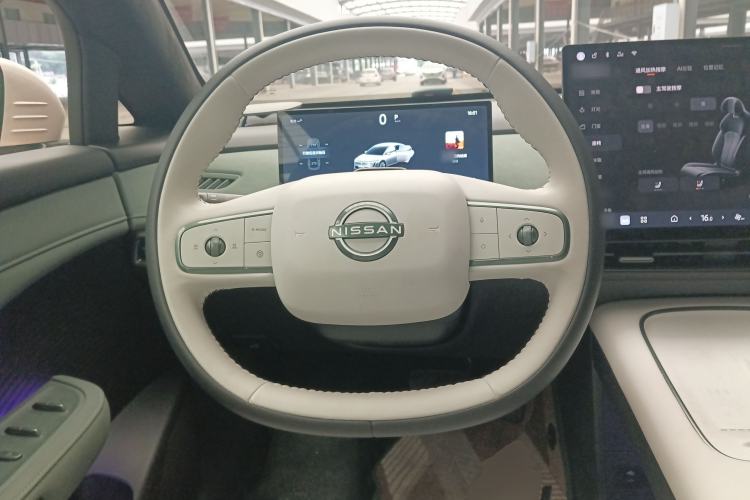 Used Nissan N7 2025 625 Max Steering Wheel