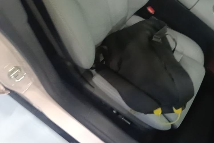 Used Nissan N7 2025 510 Max Right Front Seat