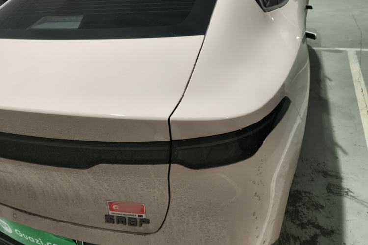 Used Nissan N7 2025 625 Max Right Rear Taillight