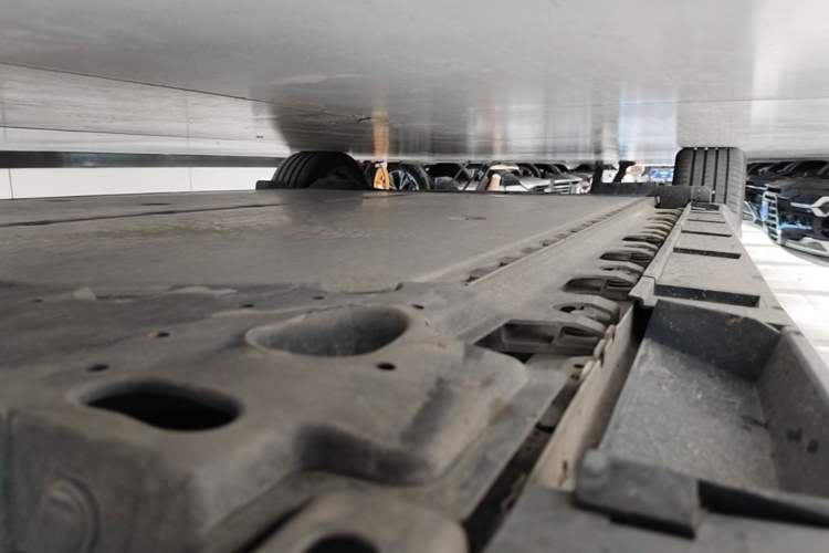 Used Nissan N7 2025 625 Max Right Side Sill