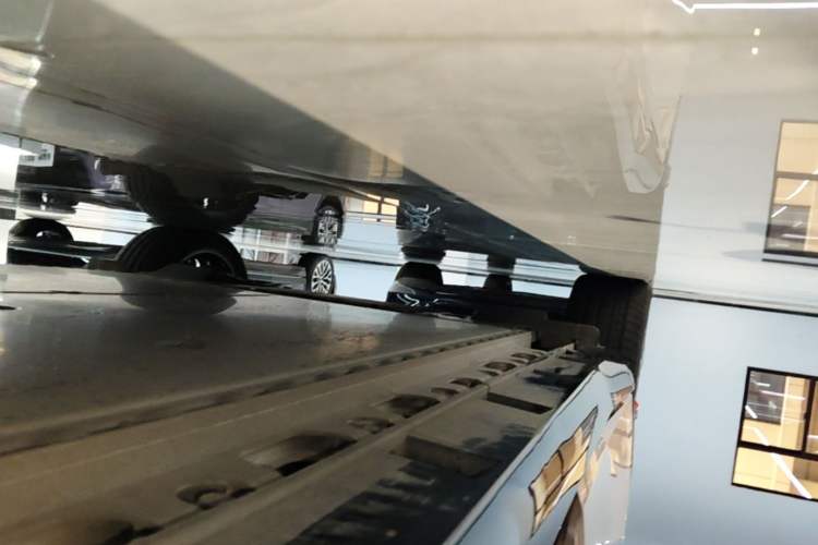 Used Nissan N7 2025 510 Pro Right Side Sill