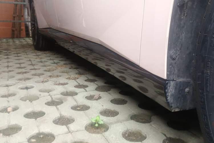 Used Nissan N7 2025 510 Pro Right Side Sill