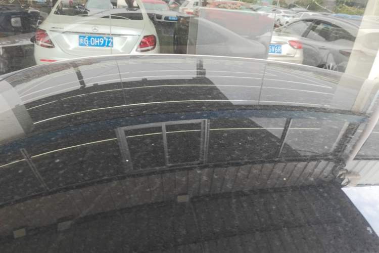 Used Nissan N7 2025 625 Max Roof