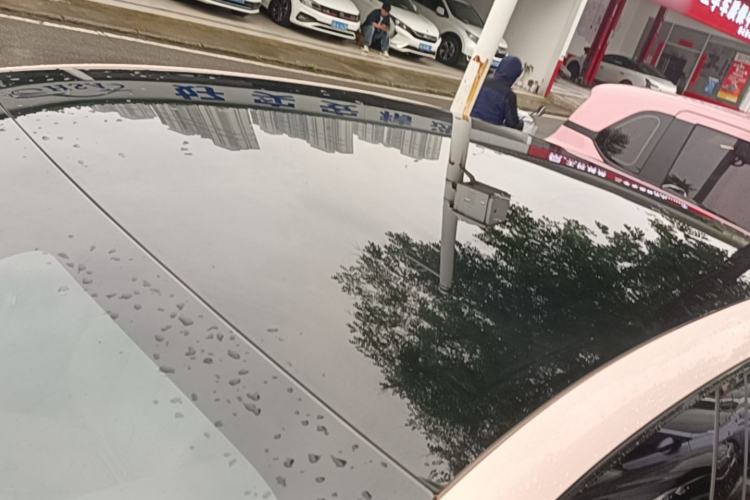 Used Nissan N7 2025 625 Max Roof