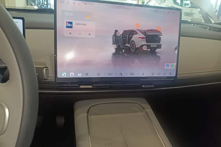 Used Nissan N7 2025 510 Max Audio And AC Panel