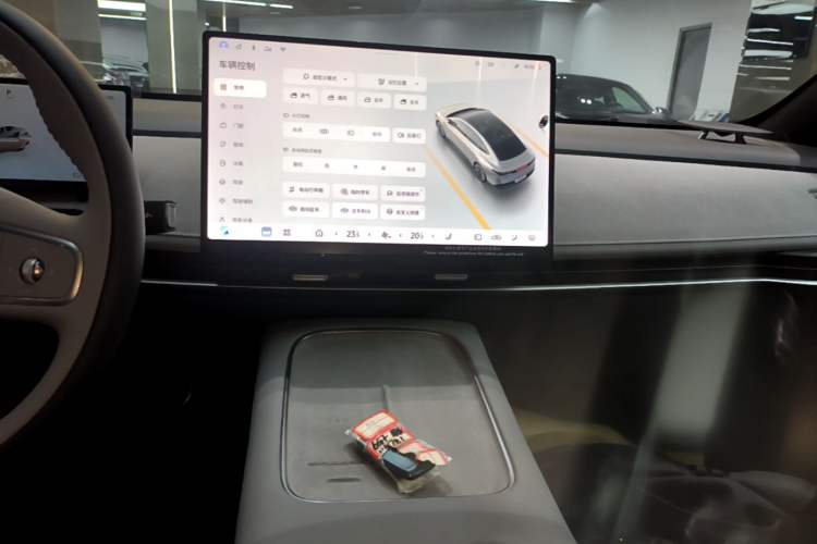 Used Nissan N7 2025 625 Max Audio And AC Panel