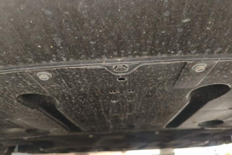Used Nissan N7 2025 625 Max Chassis Front