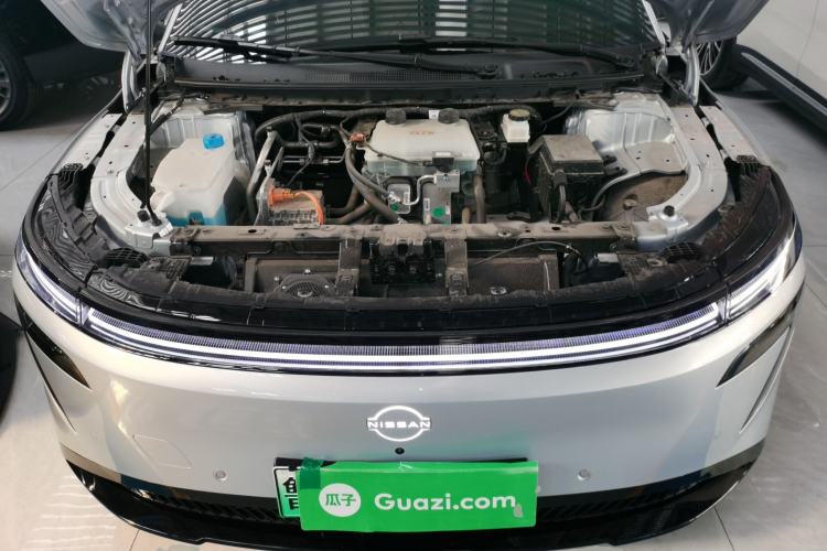 Used Nissan N7 2025 625 Max Engine Bay
