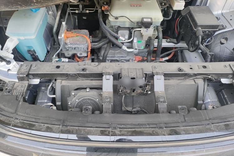 Used Nissan N7 2025 510 Air Engine Bay