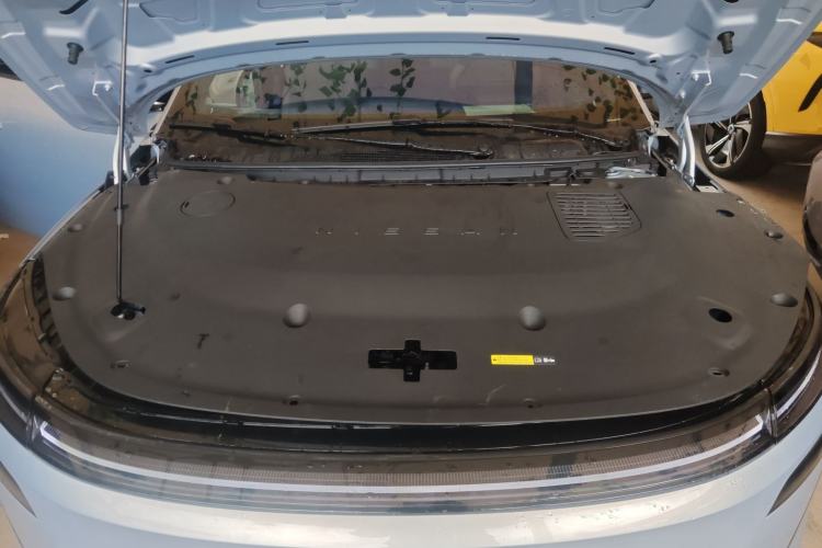 Used Nissan N7 2025 510 Pro Engine Bay