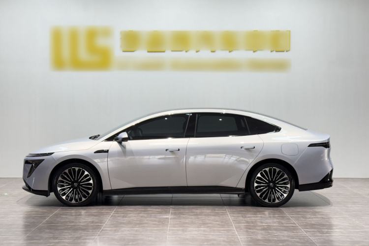 Used Nissan N7 2025 625 Pro Exterior 3