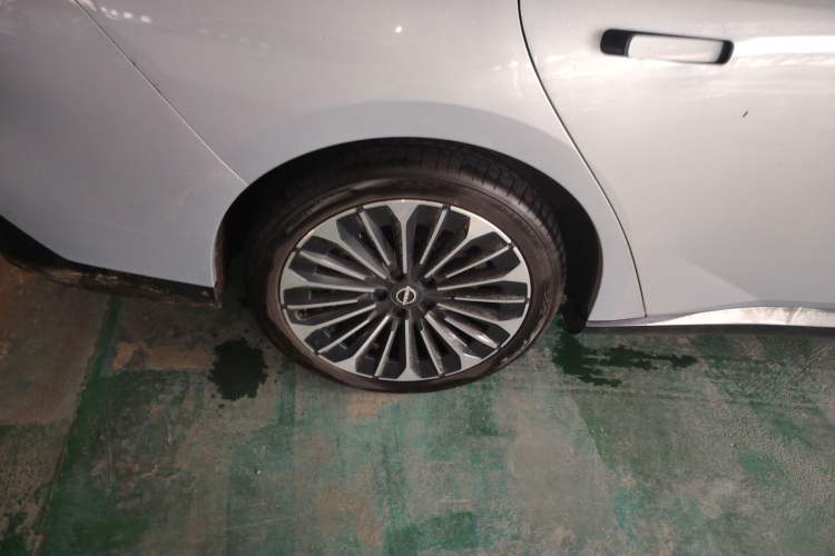 Used Nissan N7 2025 510 Pro Exterior 3