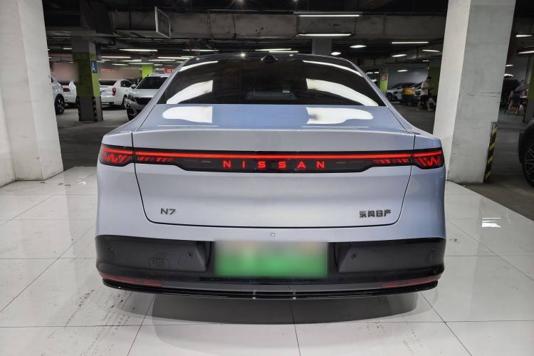 Used Nissan N7 2025 625 Max Exterior 7
