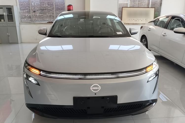 Used Nissan N7 2025 625 Pro Front