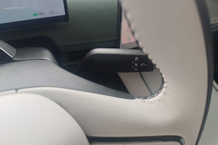 Used Nissan N7 2025 625 Max Gear Lever