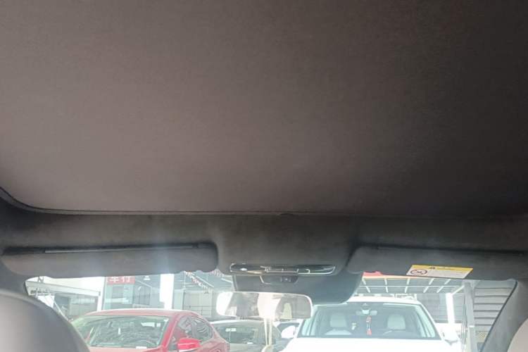 Used Nissan N7 2025 510 Max Headliner
