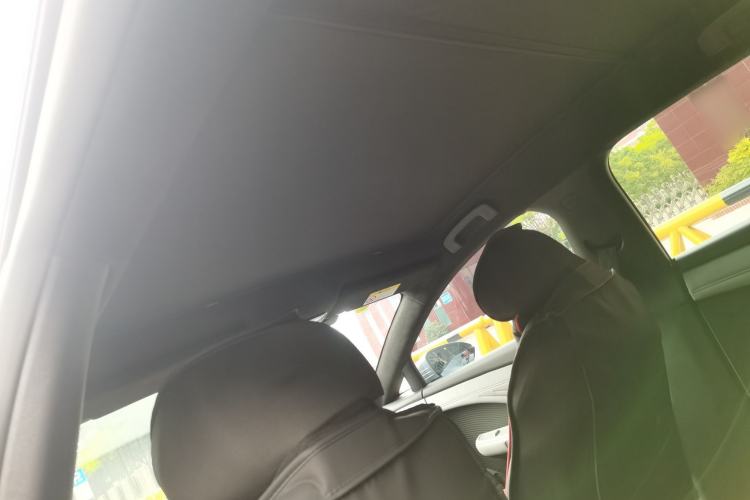 Used Nissan N7 2025 510 Max Headliner